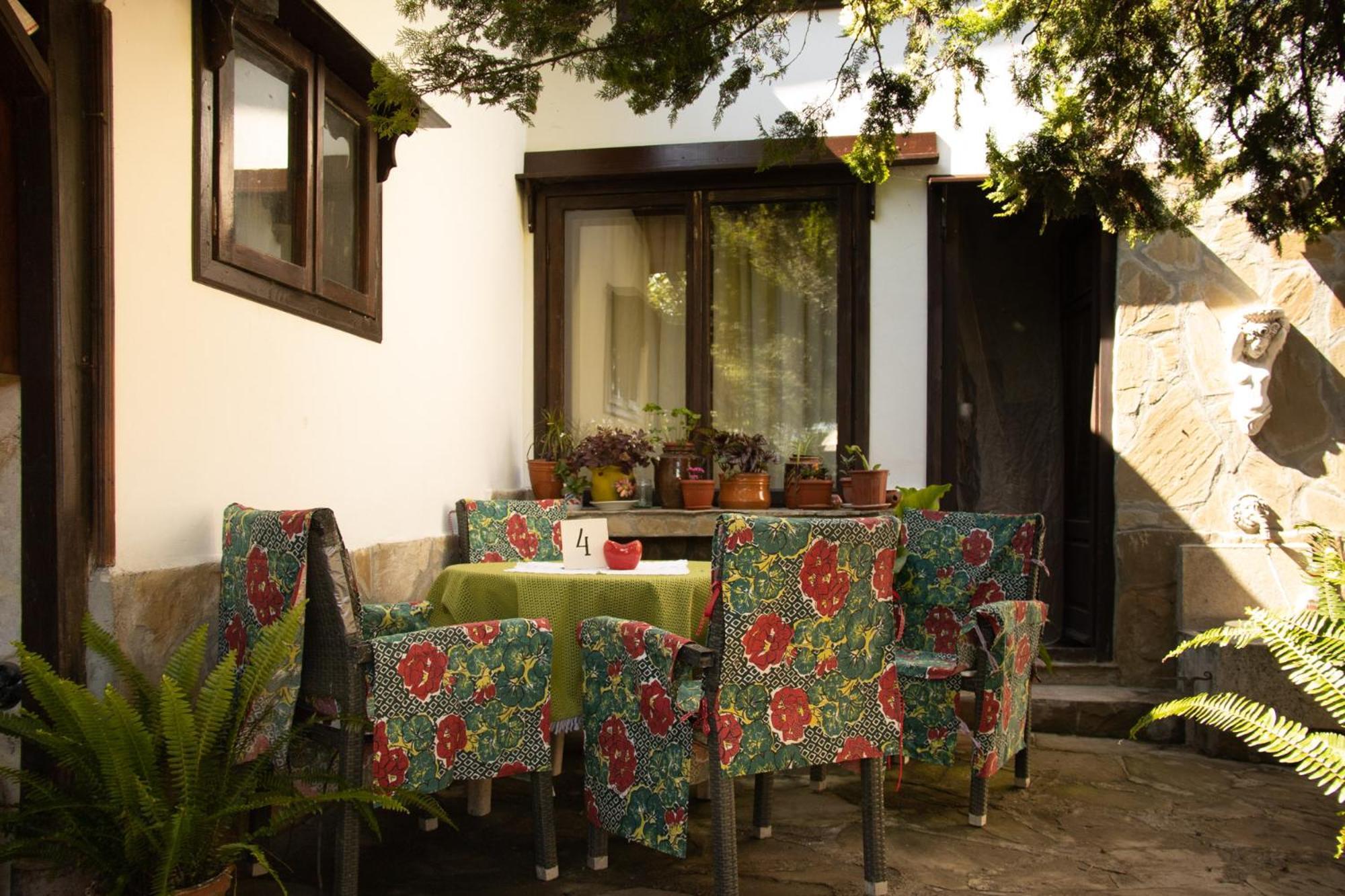 Старата Баkалия The Old Grocery, Guest Rooms Balchik Exterior photo